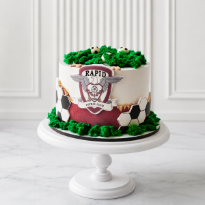 Tort aniversar fotbal Rapid cu decor gazon